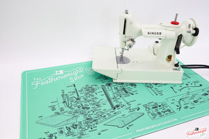 Servicing Mat for White Singer Featherweight 221