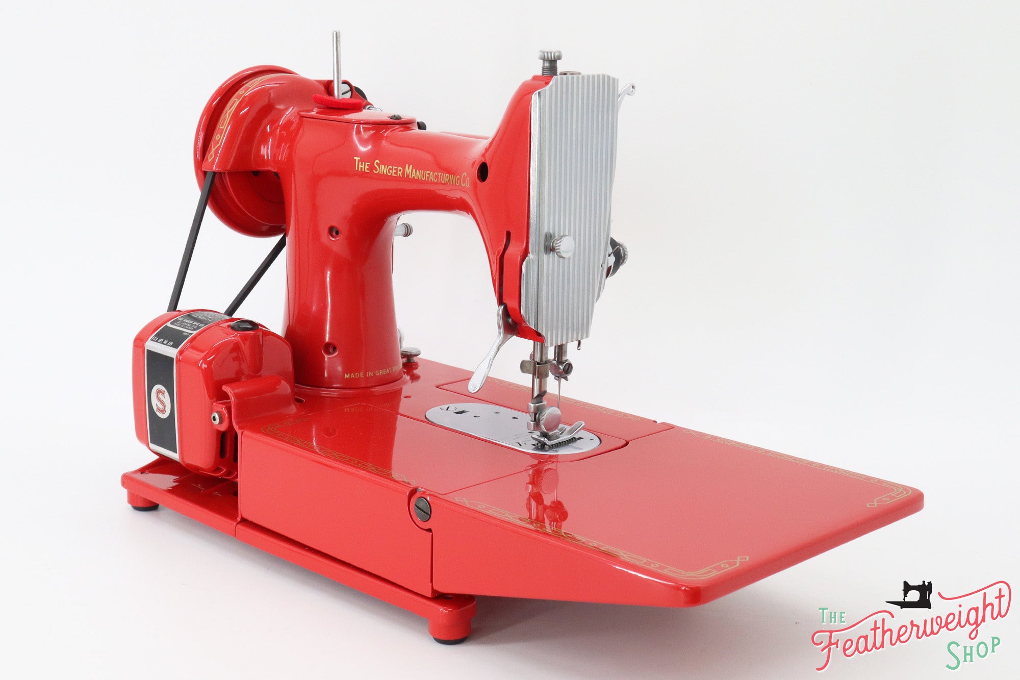 Singer Featherweight 222K Sewing Machine EM6022** - Fully Restored in Happy Red