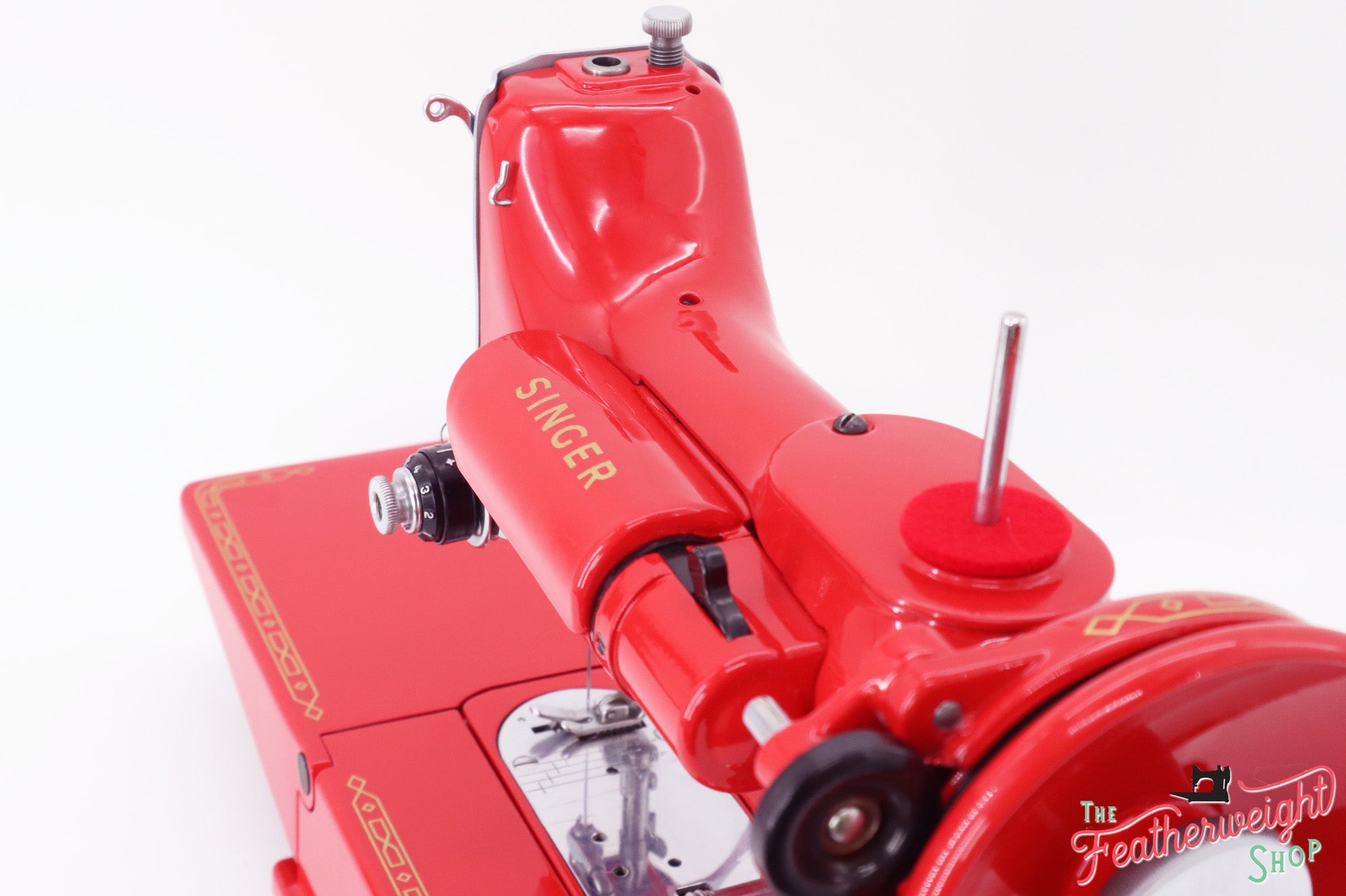 Singer Featherweight 222K Sewing Machine EM6022** - Fully Restored in Happy Red