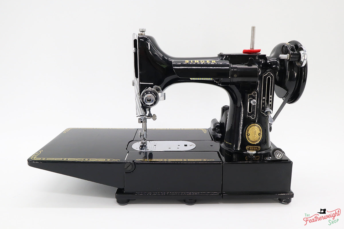 Singer Featherweight 222K Sewing Machine EK328***