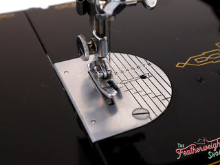 Load image into Gallery viewer, Singer Featherweight 221 Sewing Machine, AM693***