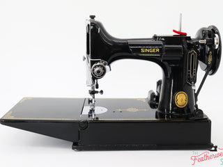 Load image into Gallery viewer, Singer Featherweight 221 Sewing Machine, AL165***