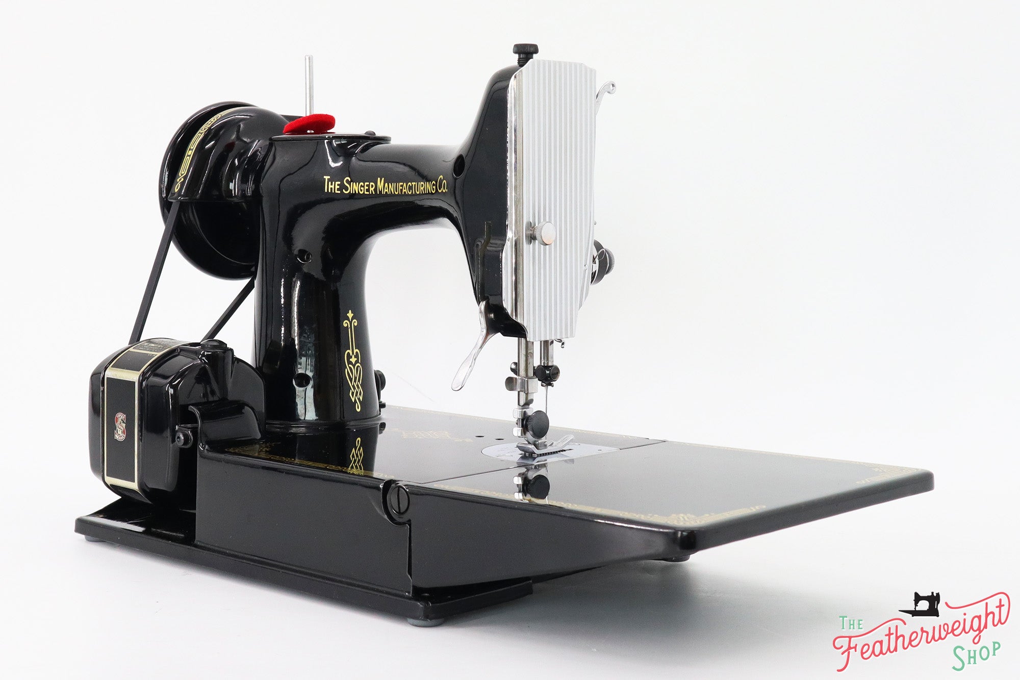 Singer Featherweight 221 Sewing Machine, AL165***