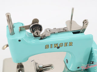 Load image into Gallery viewer, Singer Sewhandy Model 20 - Fully Restored in Tiffany Blue