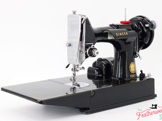 Load image into Gallery viewer, Singer Featherweight 221 Sewing Machine, AM386***