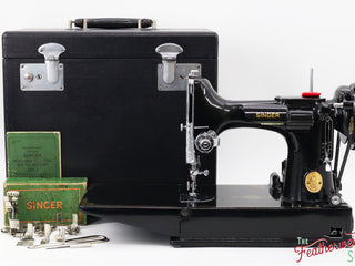 Load image into Gallery viewer, Singer Featherweight 221K Sewing Machine, 1948 - EE808***