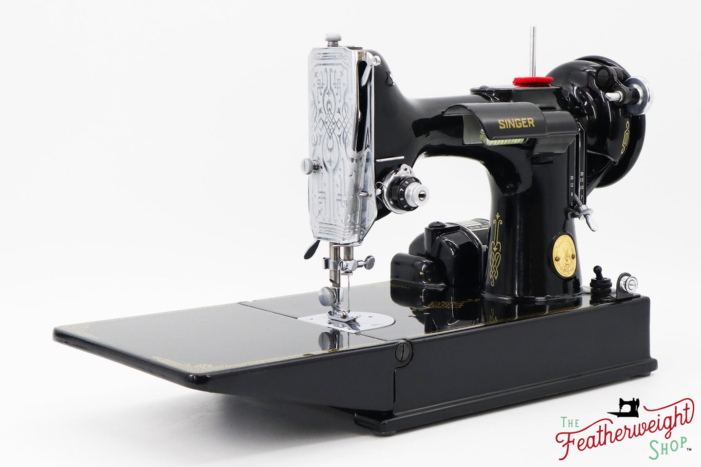 Singer Featherweight 221K Sewing Machine, 1948 - EE808***