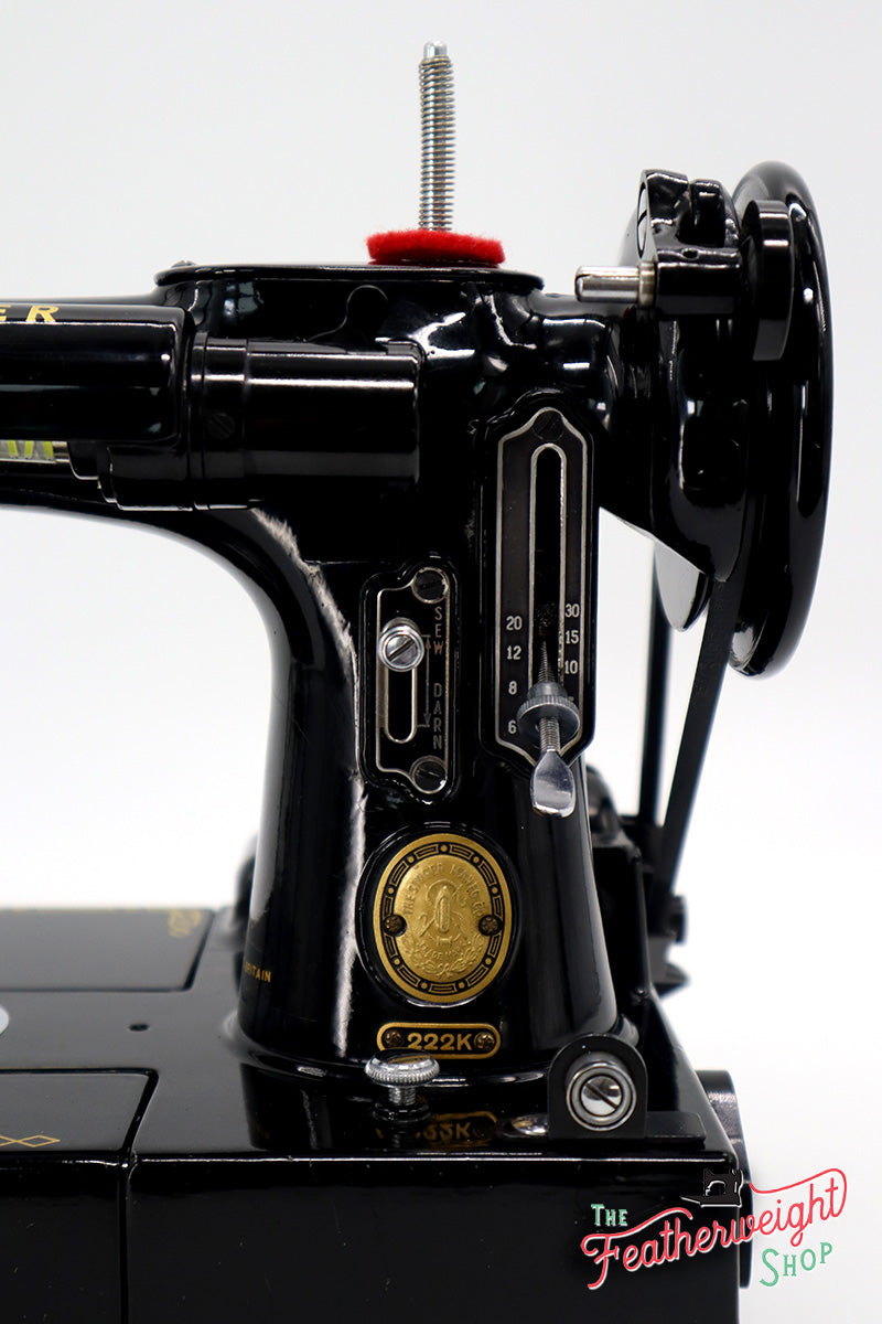 Singer Featherweight 222K Sewing Machine EL181***