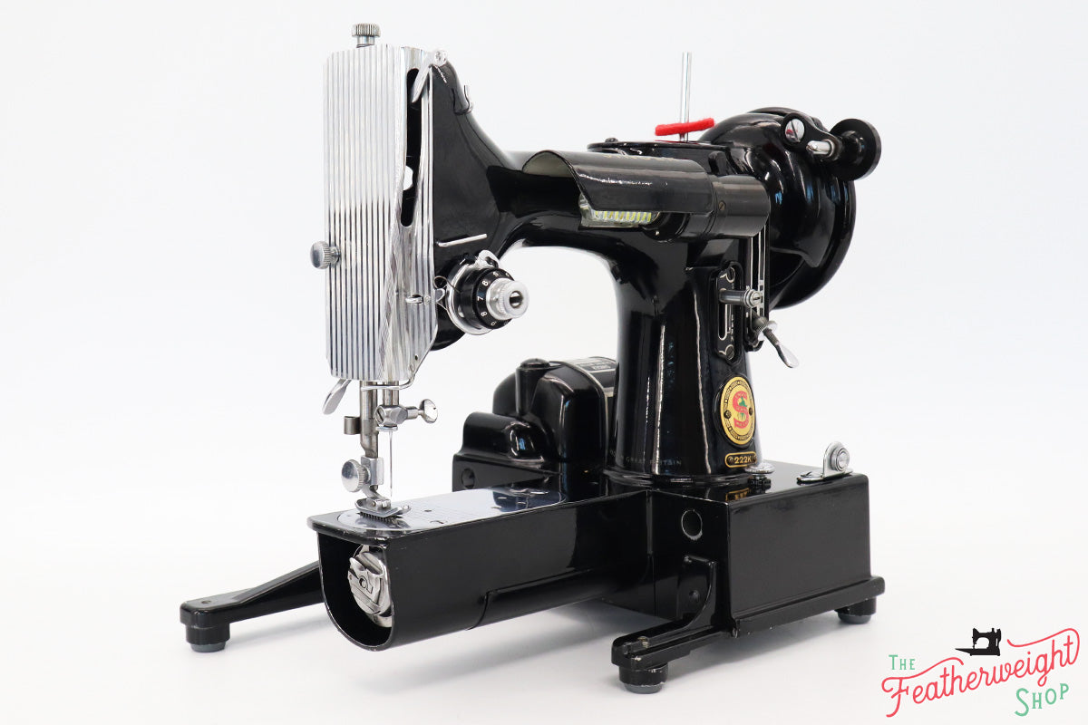 Singer Featherweight 222K Red 'S' Sewing Machine, ER317***