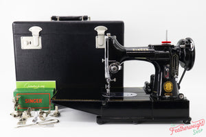 Singer Featherweight 222K Sewing Machine, 1953 - EJ2713**