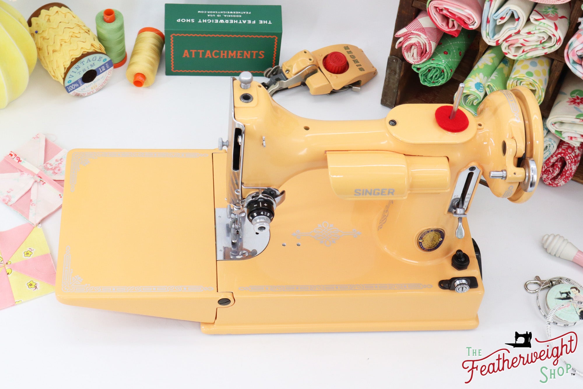 Singer Featherweight 221K, Centennial - EF566*** - Fully Restored in Delightful Apricot