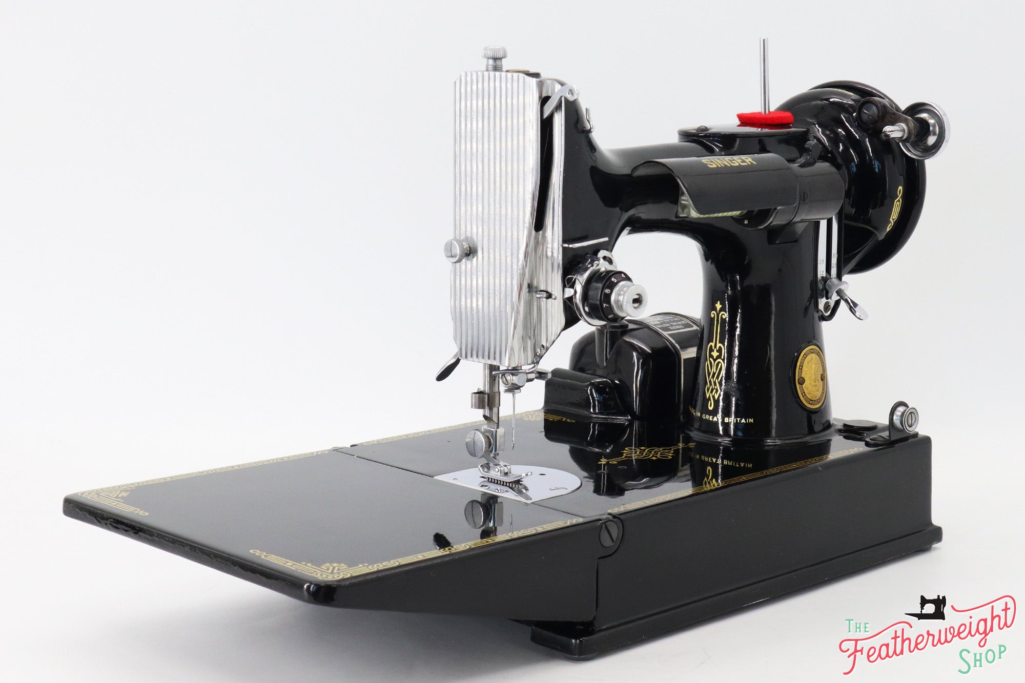 Singer Featherweight 221K Sewing Machine - EH375***