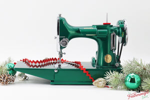 Singer Featherweight 221, AE055*** - Fully Restored in Emerald Green