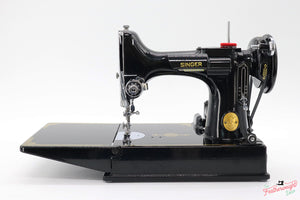 Singer Featherweight 221 Sewing Machine, AJ785***