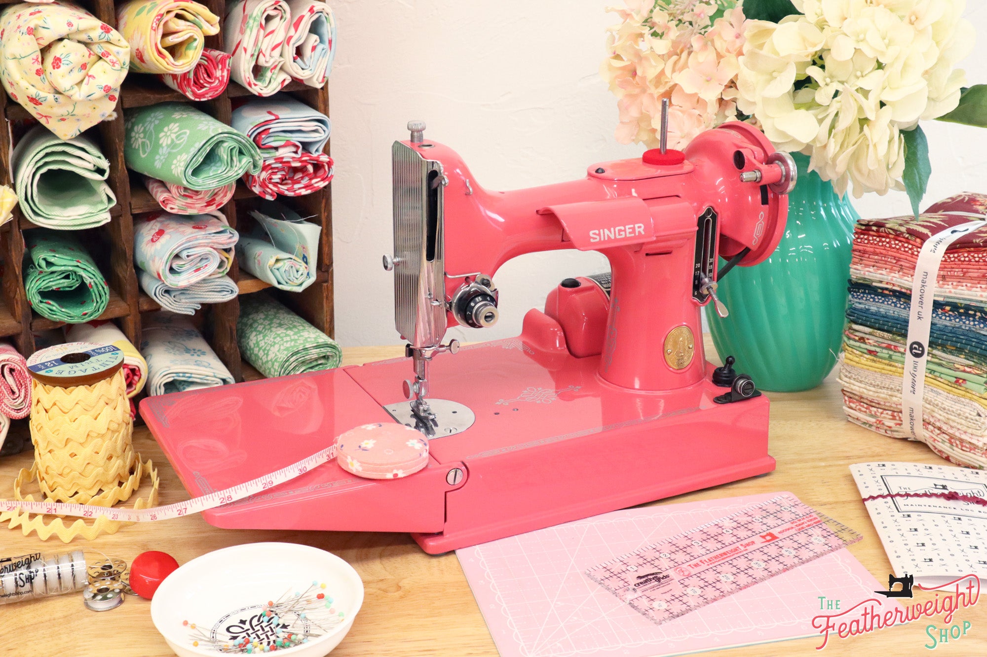 Singer Featherweight 221 Sewing Machine AJ117*** - Fully Restored in Happy Pink Grapefruit