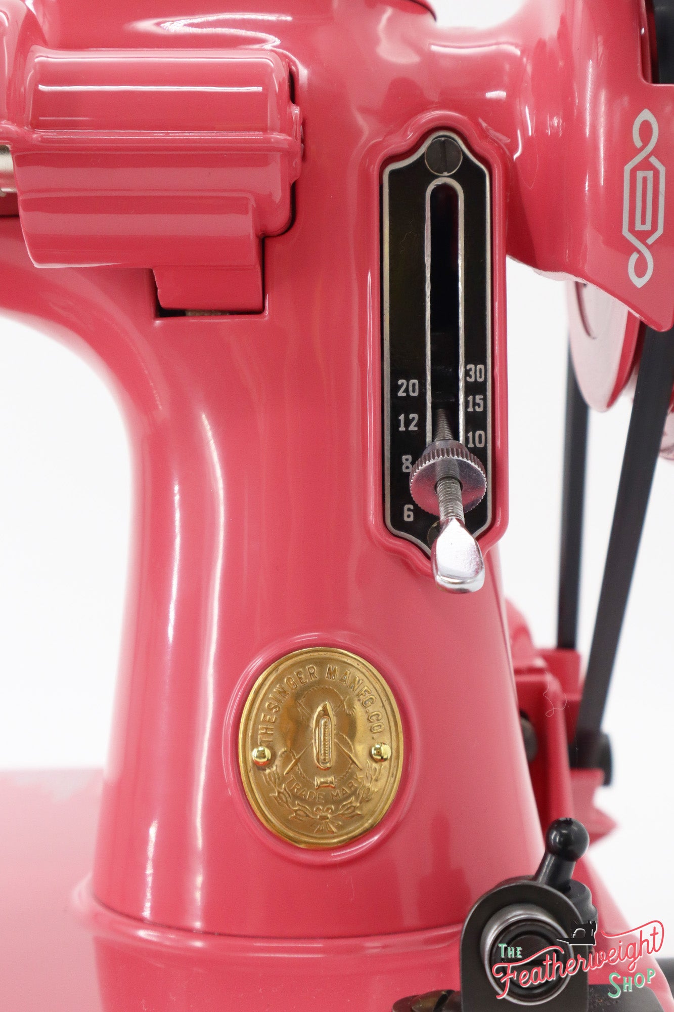 Singer Featherweight 221 Sewing Machine AJ117*** - Fully Restored in Happy Pink Grapefruit