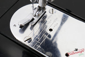 Singer Featherweight 222K Sewing Machine - EM2380**, 1957