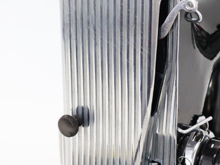 Load image into Gallery viewer, Singer Featherweight 221 Sewing Machine, AK620***