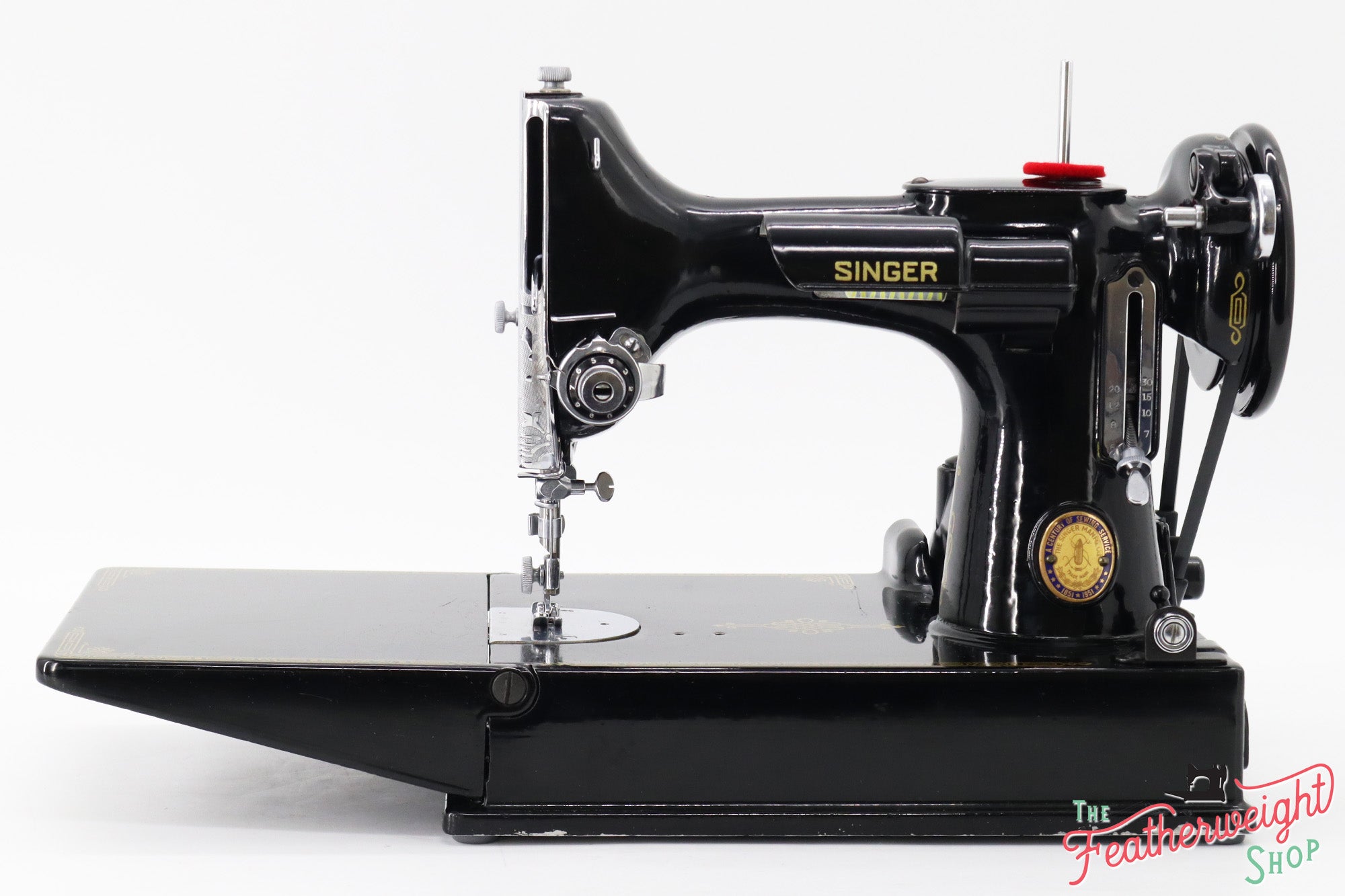 Singer Featherweight 221K Sewing Machine, Centennial - EF280***