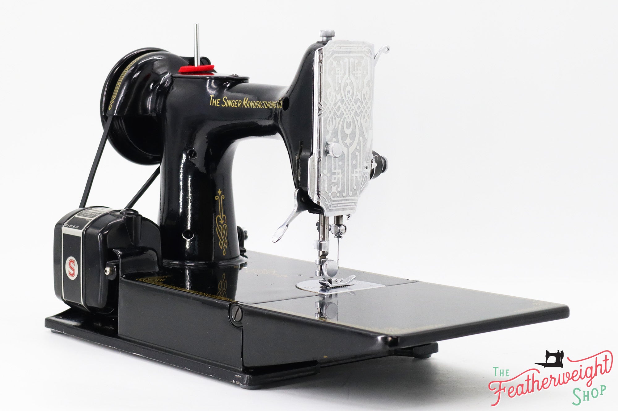 Singer Featherweight 221K Sewing Machine, Centennial - EF280***