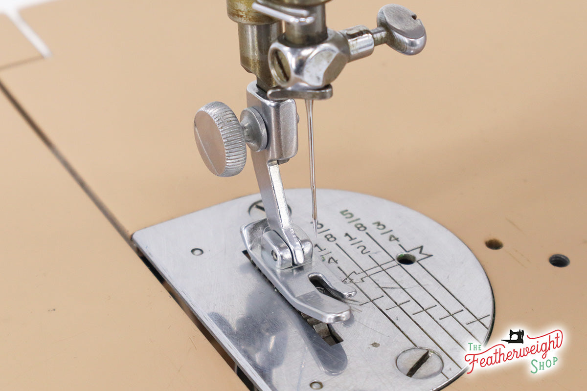 Presser Foot Attachment, SLANT SHANK - Singer (Vintage Original