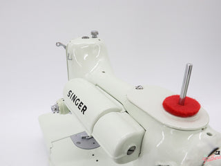 Load image into Gallery viewer, Singer Featherweight 221K Sewing Machine, British WHITE EY088***