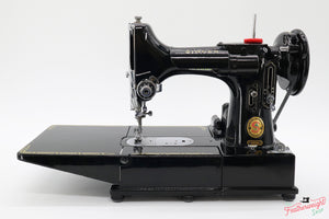 Singer Featherweight 222K Sewing Machine, RED "S" ES357***