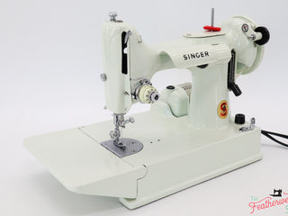 Load image into Gallery viewer, Singer Featherweight 221K Sewing Machine, WHITE EY844***