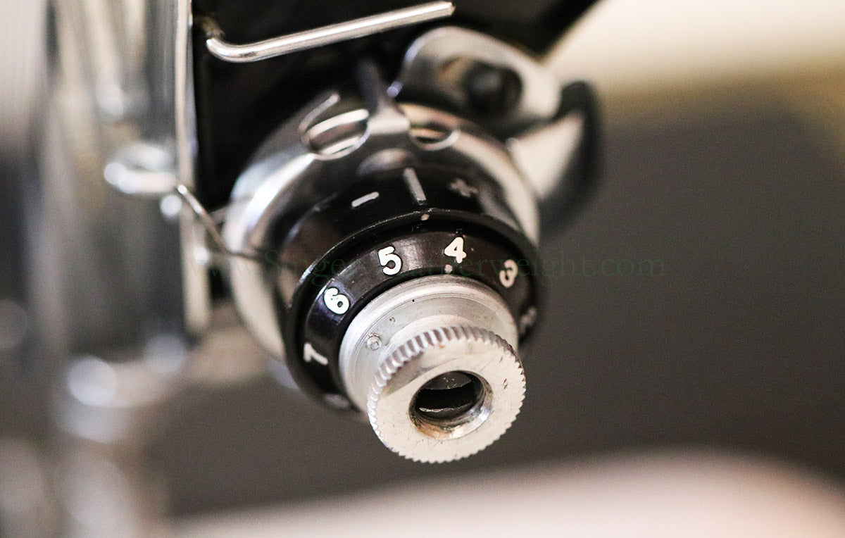 Singer Featherweight 222K Sewing Machine EP541***