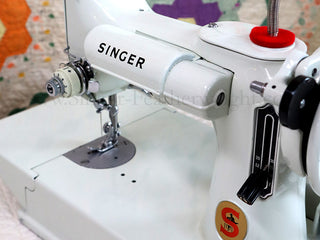 Load image into Gallery viewer, Singer Featherweight 221K Sewing Machine, WHITE EV957***