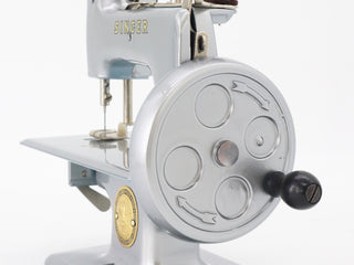 Load image into Gallery viewer, Singer Sewhandy Model 20 - Fully Restored in Silver