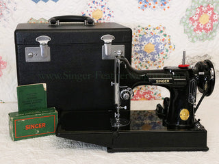 Load image into Gallery viewer, Singer Featherweight 221 Sewing Machine, AJ198***