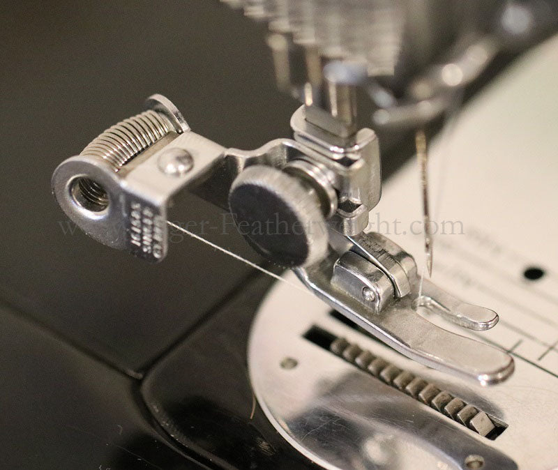 Thread Cutter Attachment - Trim & Clip (vintage)