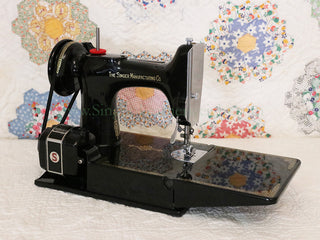 Load image into Gallery viewer, Singer Featherweight 221 Sewing Machine, AJ198***
