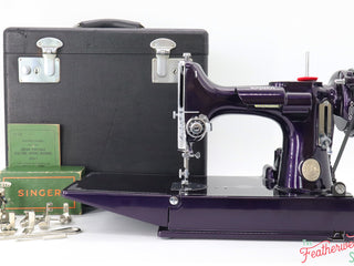 Load image into Gallery viewer, Singer Featherweight 221 AF1708** - Fully Restored in Black Iris