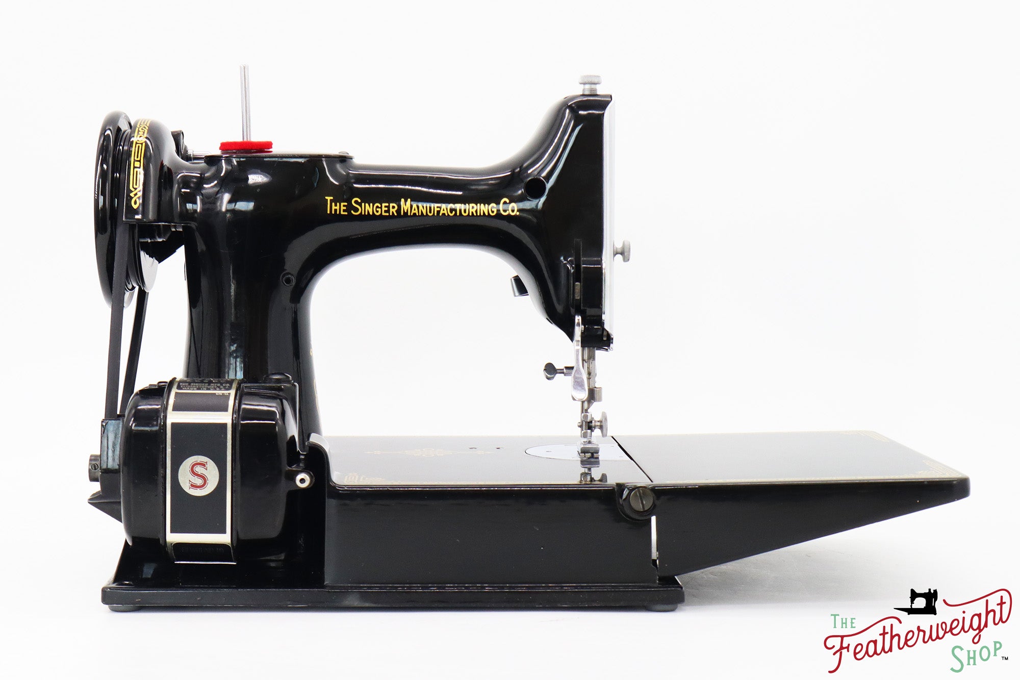 Singer Featherweight 221 Sewing Machine, Centennial: AK081***