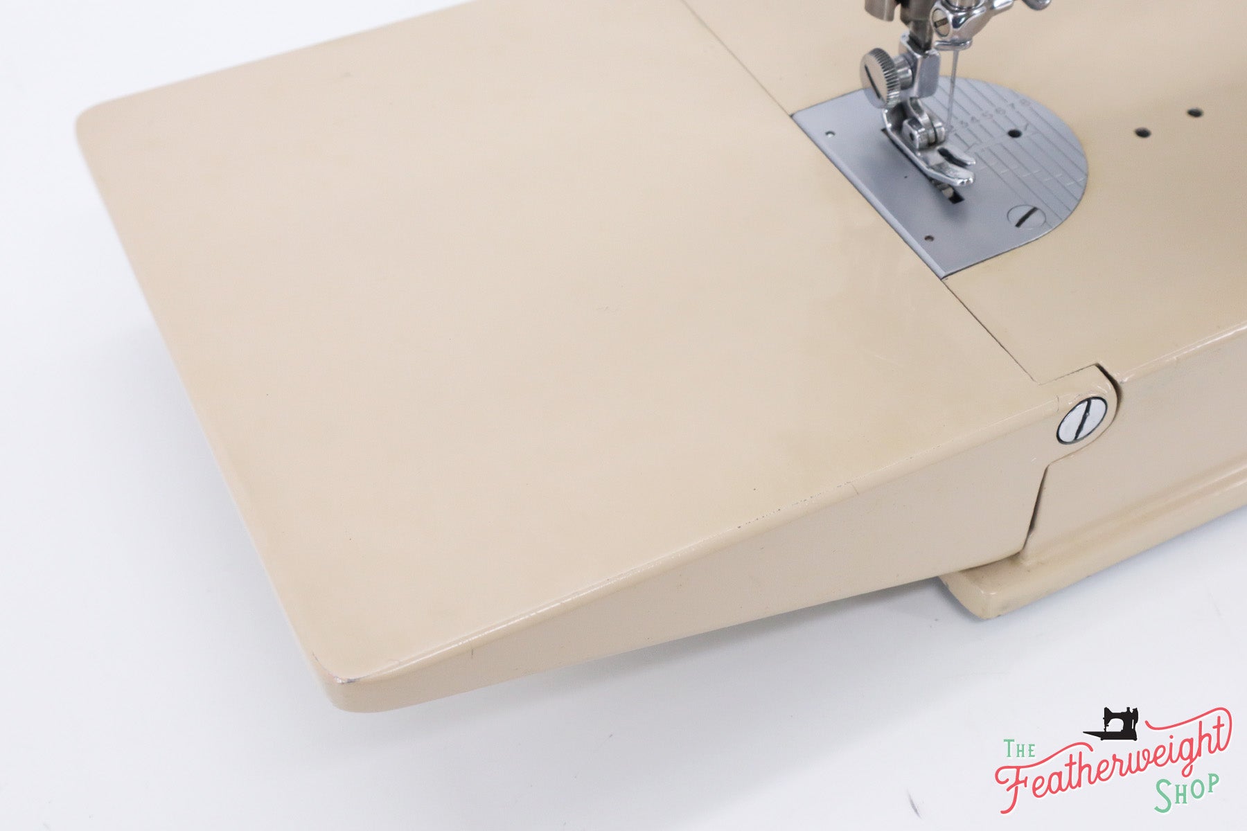 Singer Featherweight 221 Seam Cloth Guide Attachment – The Singer  Featherweight Shop