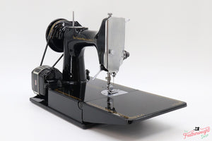 Singer Featherweight 221 1955 - AL946***