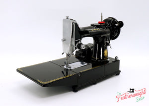 Singer Featherweight 222K Sewing Machine EL185***