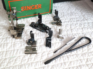 Load image into Gallery viewer, Singer Featherweight 221 Sewing Machine, Rare BLACKSIDE AG012***