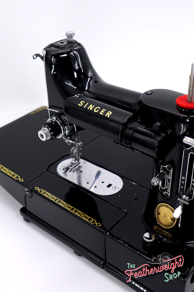 Singer Featherweight 222K Sewing Machine EL185***