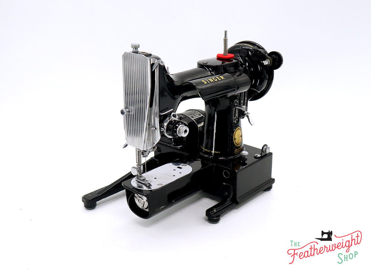 Singer Featherweight 222K Sewing Machine EL185***