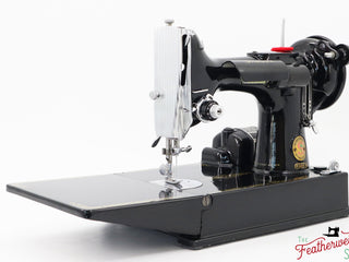 Load image into Gallery viewer, Singer Featherweight 221K Sewing Machine, RED &quot;S&quot; - ES171***