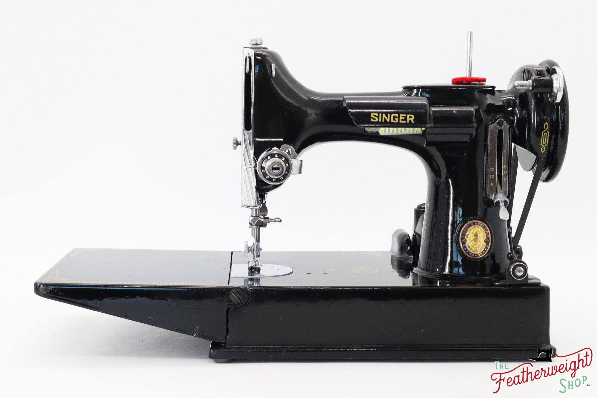 Singer Featherweight 221K Sewing Machine, Centennial: EF910***