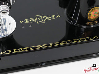 Load image into Gallery viewer, Singer Featherweight 221K Sewing Machine, RED &quot;S&quot; - ES171***