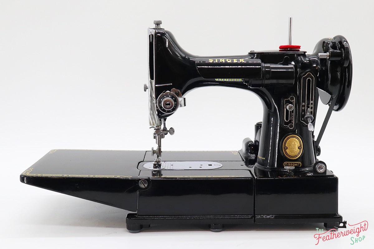 Singer Featherweight 222K Sewing Machine EL1841**