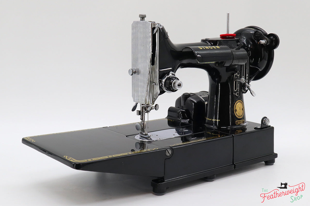 Singer Featherweight 222K Sewing Machine EL1841**