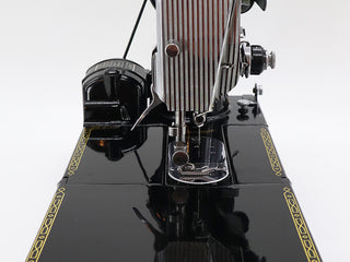 Load image into Gallery viewer, Singer Featherweight 222K Sewing Machine EL1841**