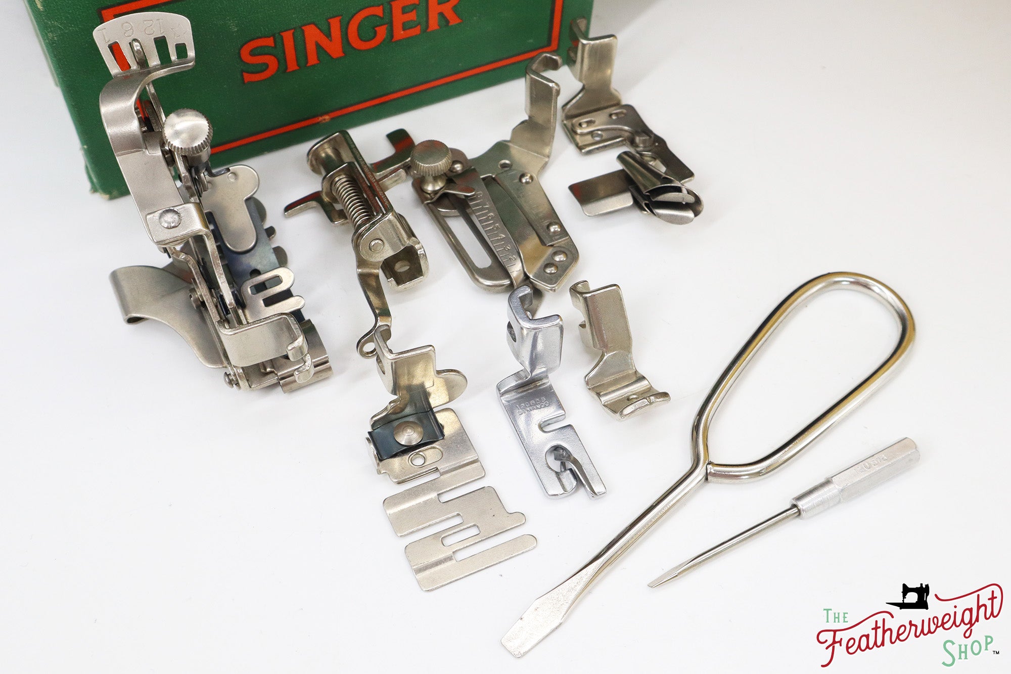 Singer Featherweight 222K Sewing Machine For Sale – The