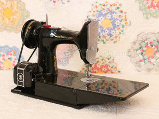 Load image into Gallery viewer, Singer Featherweight 221 Sewing Machine, AG007***